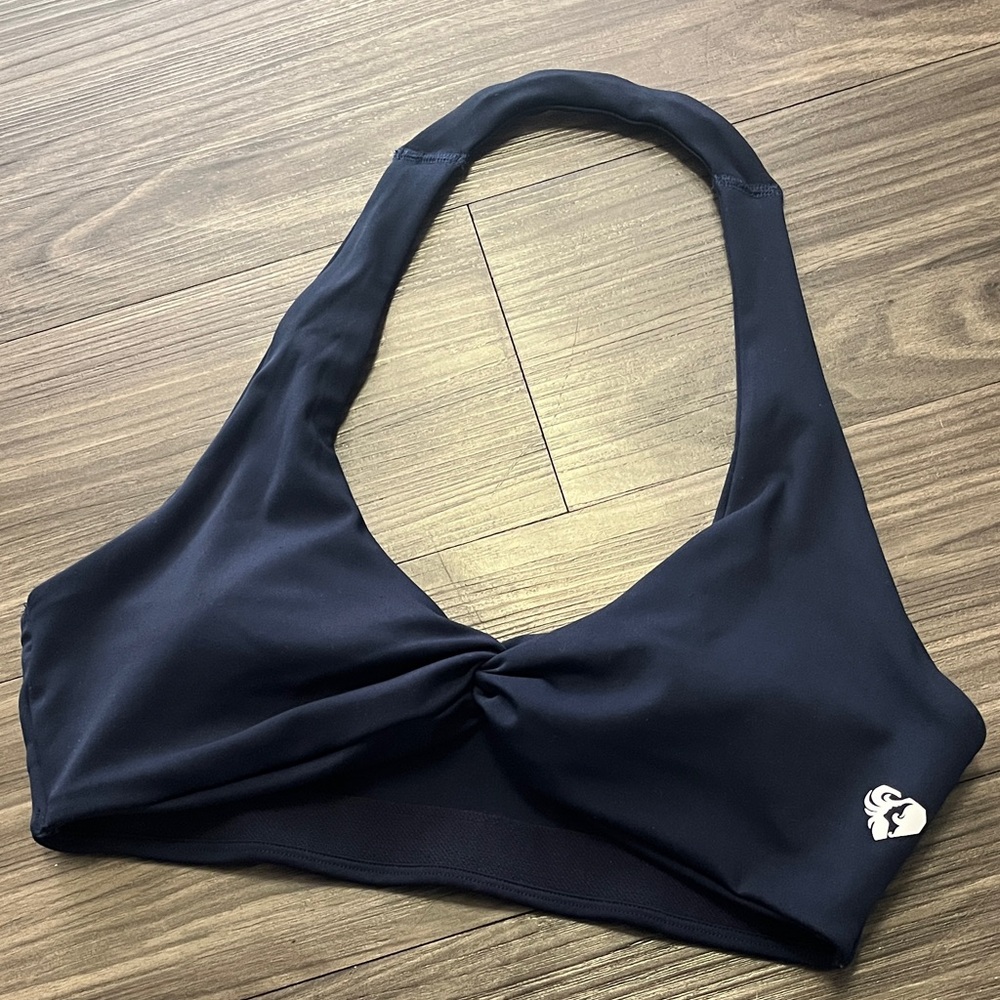 Women's Best Essential Twist Front Halter Bra